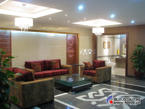 卡米亞陶瓷現(xiàn)代簡(jiǎn)約的展廳 卡米亞陶瓷現(xiàn)代簡(jiǎn)約的展廳